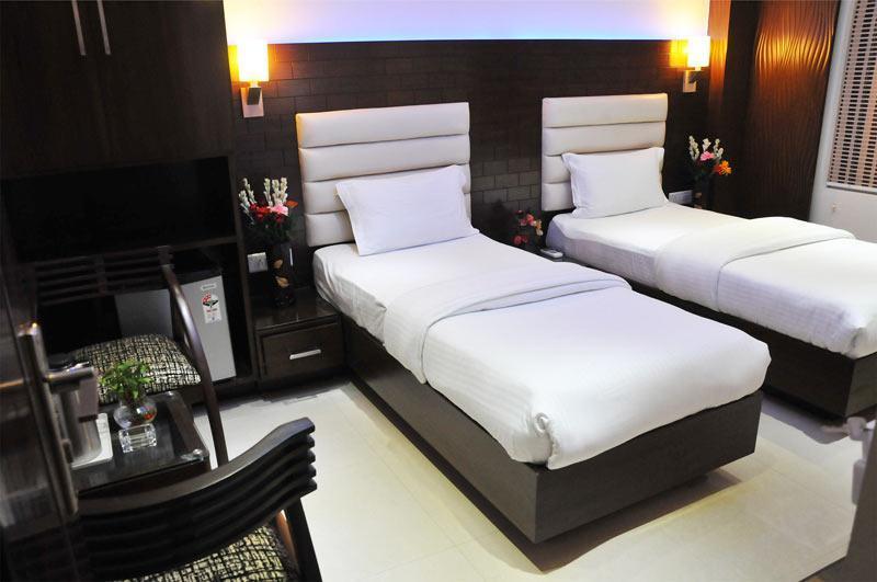 Hotel High 5 Land Delhi  Exterior foto
