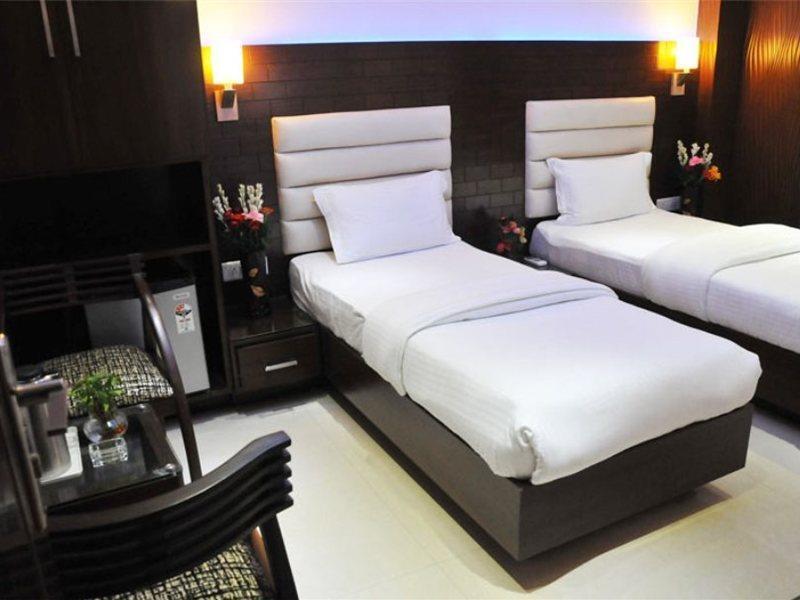 Hotel High 5 Land Delhi  Exterior foto